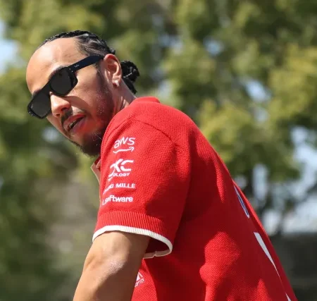 Who won the F1 sprint race today? Full results, standings from China 2025