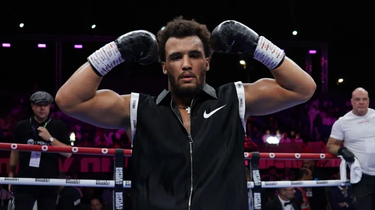 Heavyweight division's most exciting prospect's next fight revealed image