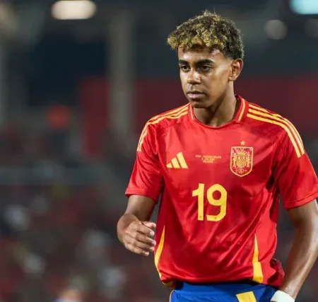 What Lamine Yamal was told by Barcelona star after missed penalty in Spain vs. Netherlands
