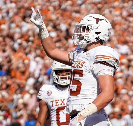 Gunnar Helm NFL Combine injury: How Texas TE performed in workouts despite twisted ankle