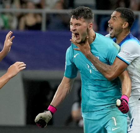 Man United line up former Man City prospect to solve ‘problem position’