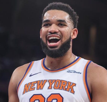 Is Karl-Anthony Towns playing tonight? Latest updates on Knicks star’s availability vs. Lakers