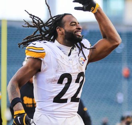 Najee Harris contract details: Former Steelers star looks to rejuvenate career under Jim Harbaugh’s tutelage with Chargers