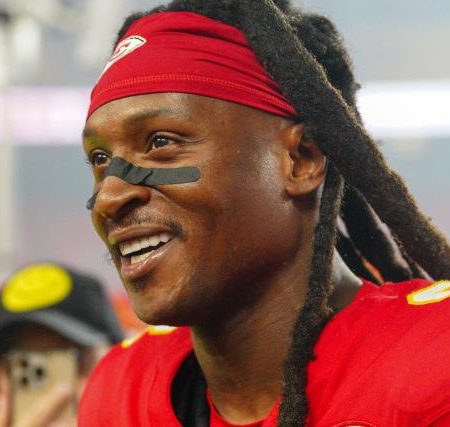 Ravens WR depth chart: How DeAndre Hopkins signing affects Zay Flowers, Rashod Bateman