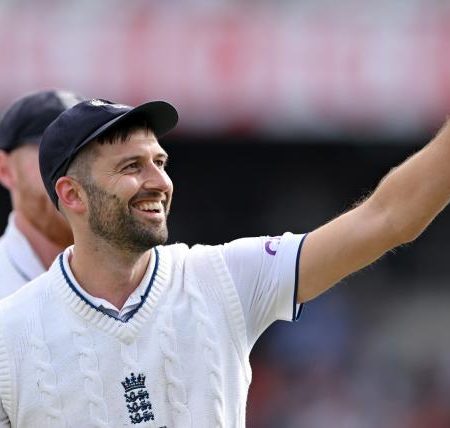 Mark Wood ruled out of India series – England fast bowler sidelined for four months following knee surgery