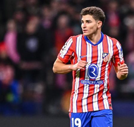 Liverpool fans receive transfer update on Julian Alvarez from Atletico Madrid’s sporting director