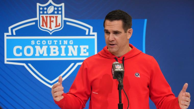 Darius Slayton vs. Saquon Barkley contracts: How Giants GM Joe Schoen gave more money to veteran WR than former star image