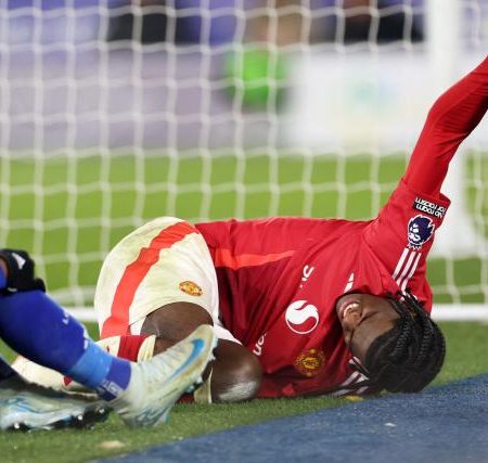 Ayden Heaven injury news: Latest updates as Man United youngster suffers foot concern, leaves Leicester in walking boot